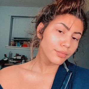 Meet your Posher, Marissa